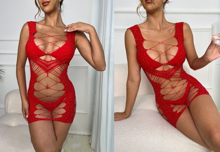 Vestido rojo con piedras