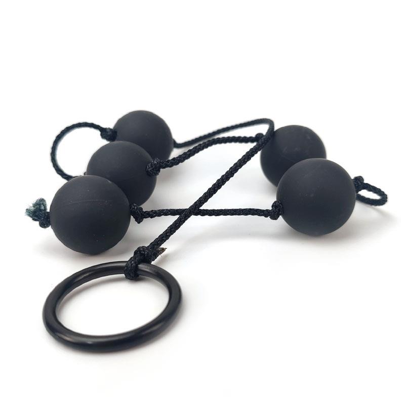 Bolas chinas negras